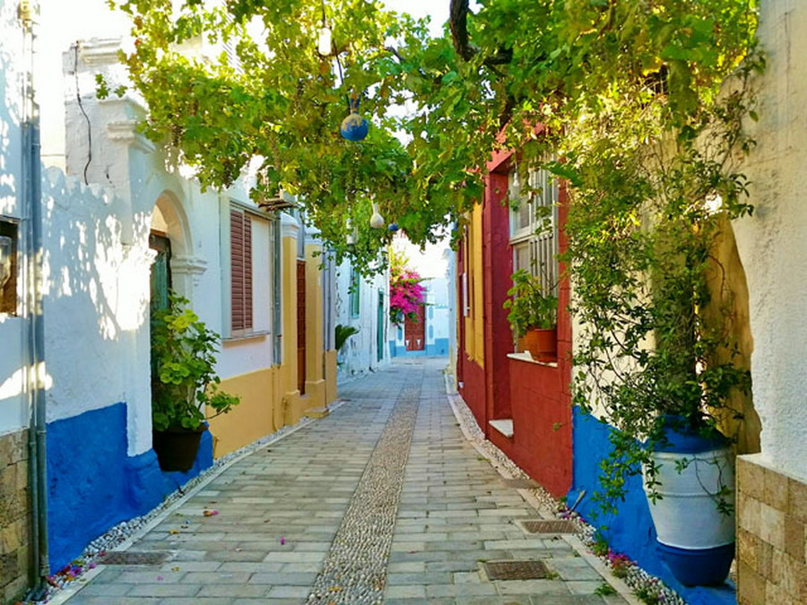  Šarmantno živopisno selo Koskinou na Rodosu 